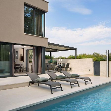 Pelegrin Villa Oliva By Interhome מראה חיצוני תמונה