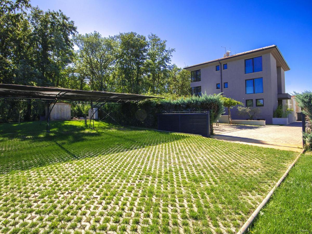 Pelegrin Villa Oliva By Interhome מראה חיצוני תמונה